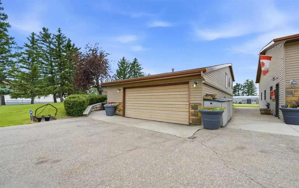 97 Delrich Meadows