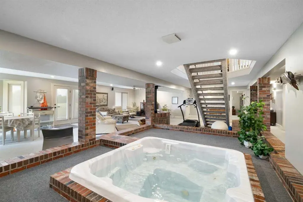 244114 Range Road 32
