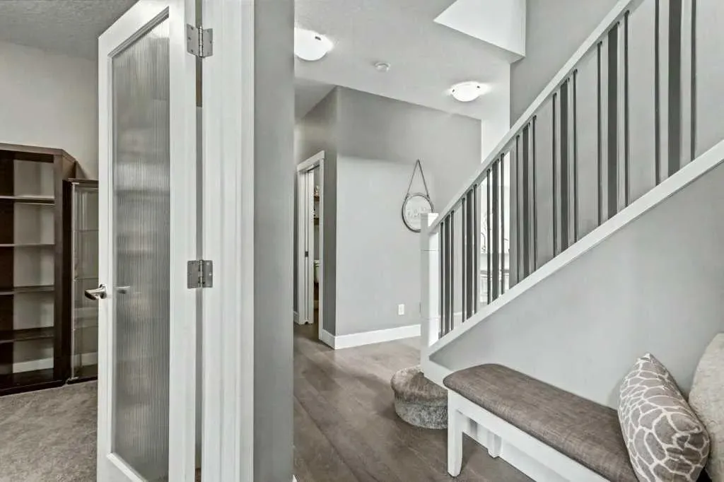 15 Sundown Way