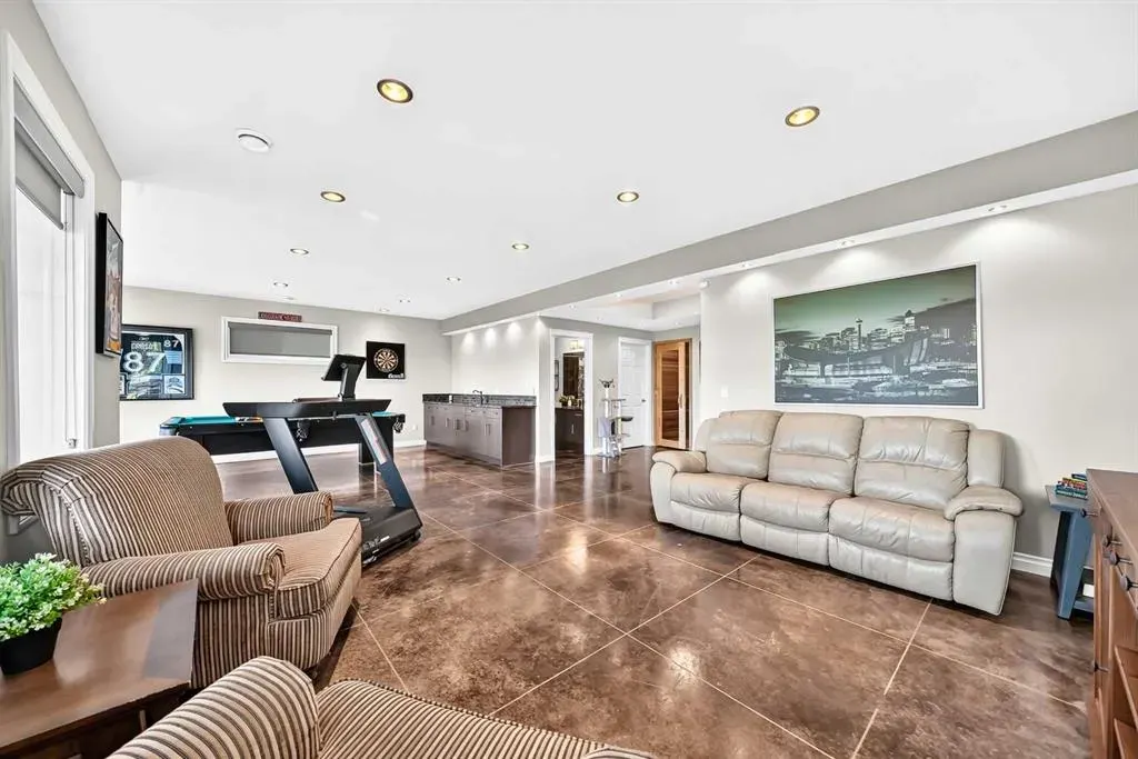 9 Cimarron Springs Green