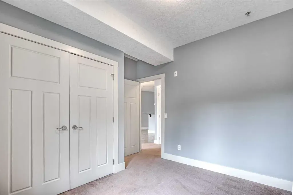 77 George Fox Trail W #117