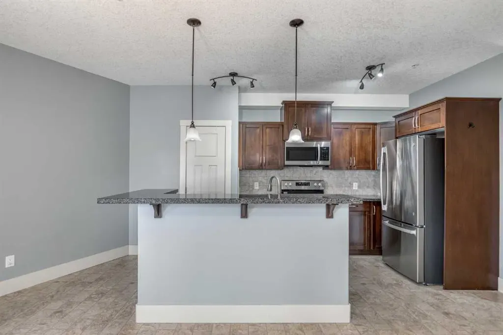 77 George Fox Trail W #117