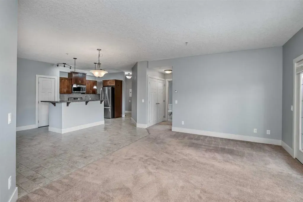 77 George Fox Trail W #117