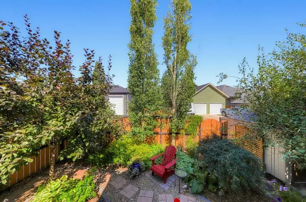1906 High Park Circle NW