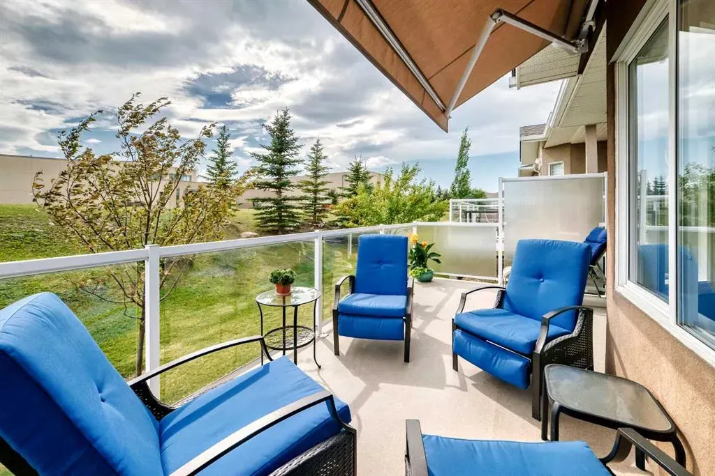 84 River Heights View