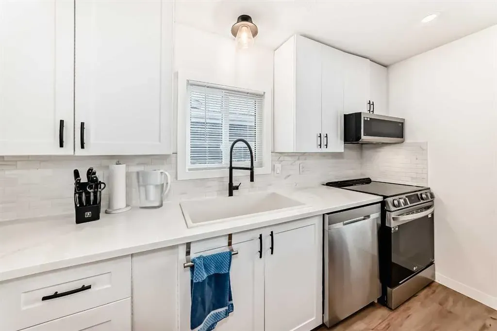 99 Arbour Lake Road NW #189