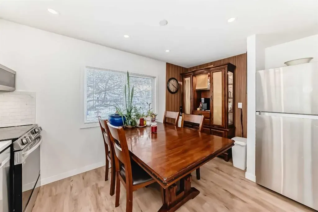 99 Arbour Lake Road NW #189