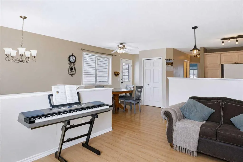 118 Cimarron Grove Crescent