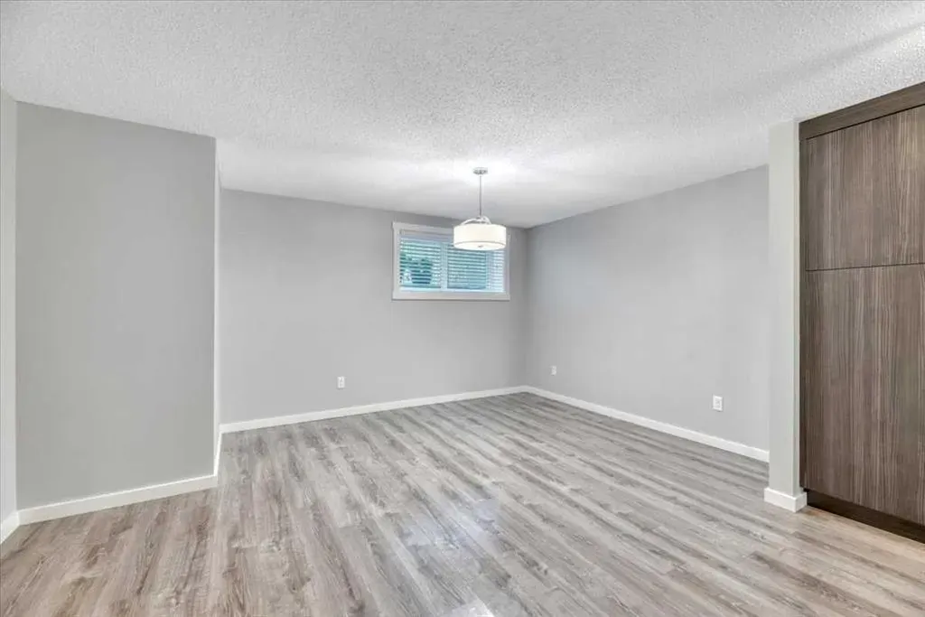 50 Westland Road #416