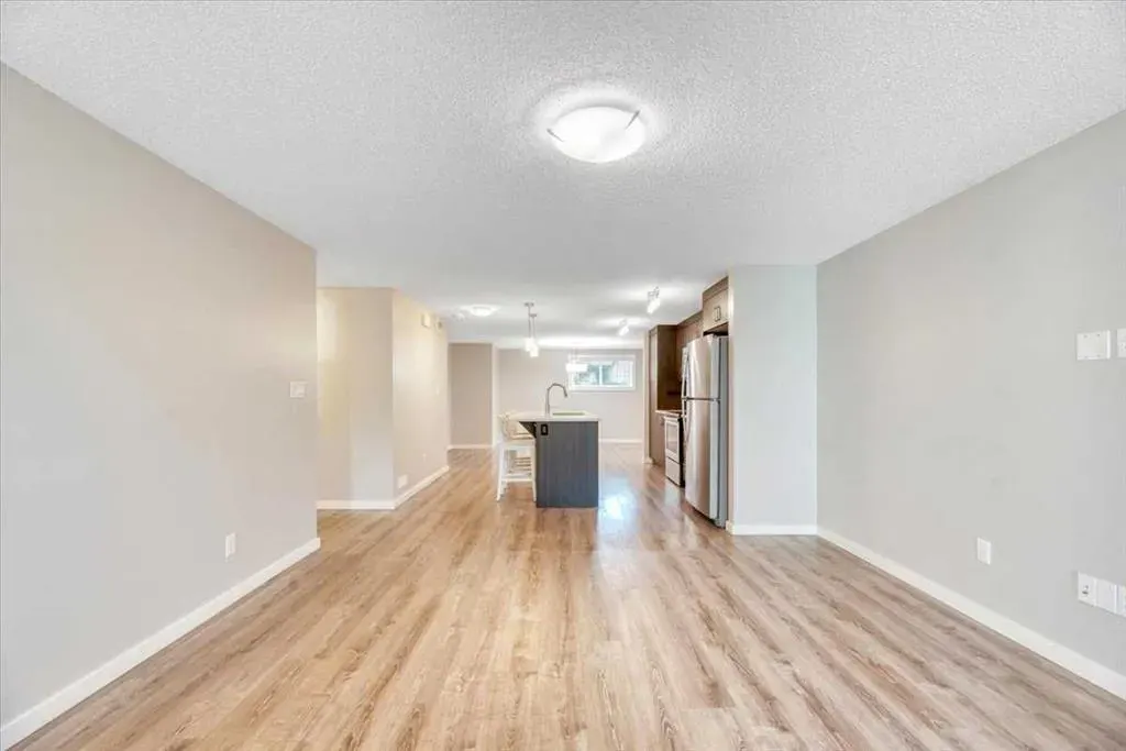 50 Westland Road #416