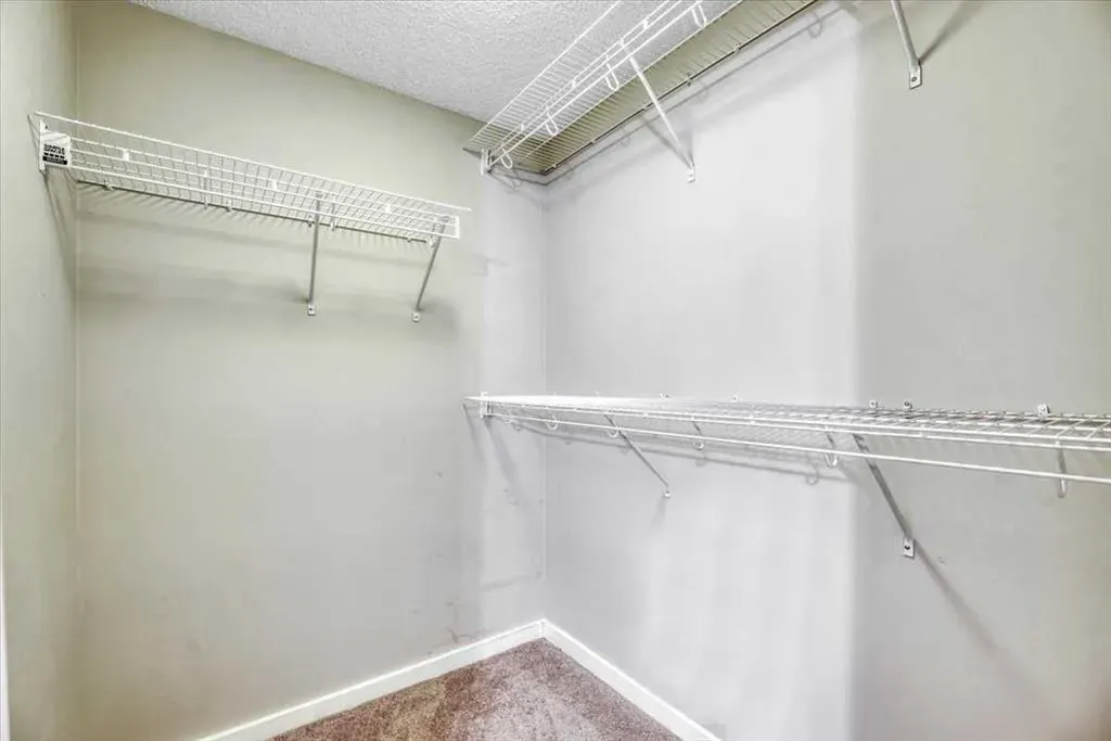 50 Westland Road #416