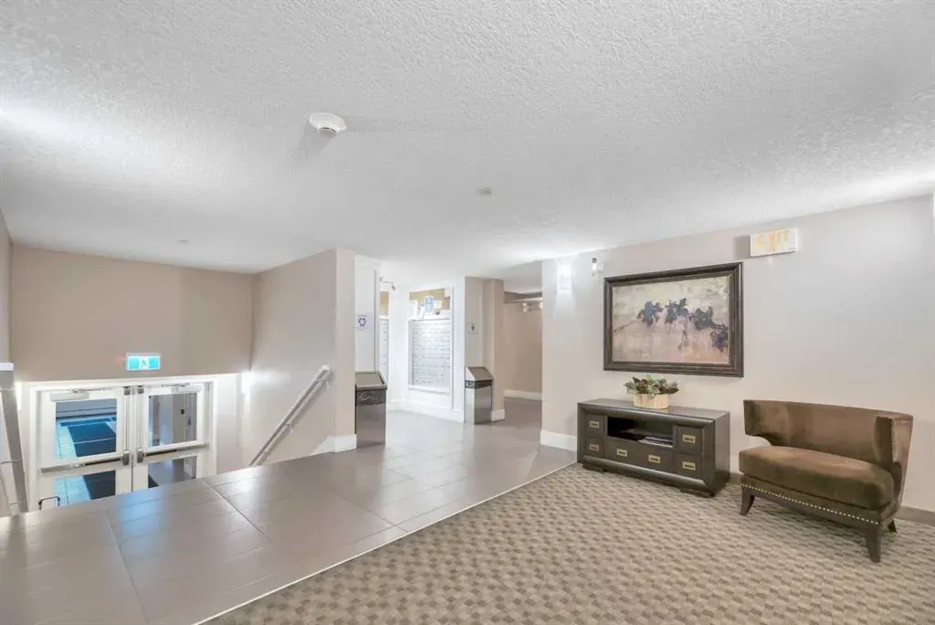 500 Rocky Vista Gardens NW #315