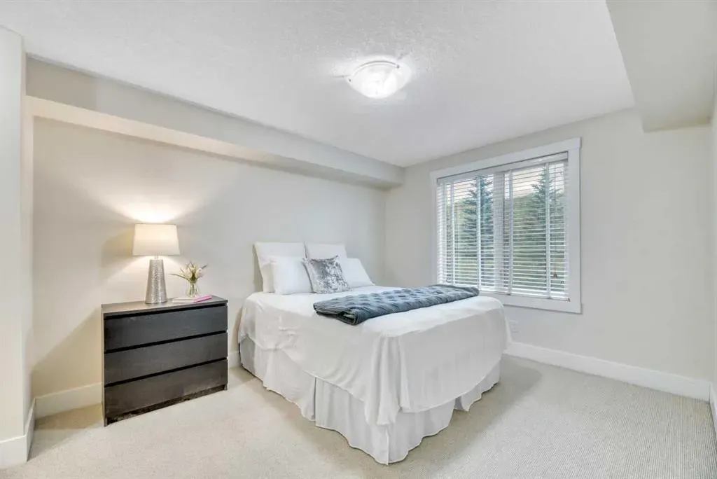 500 Rocky Vista Gardens NW #315