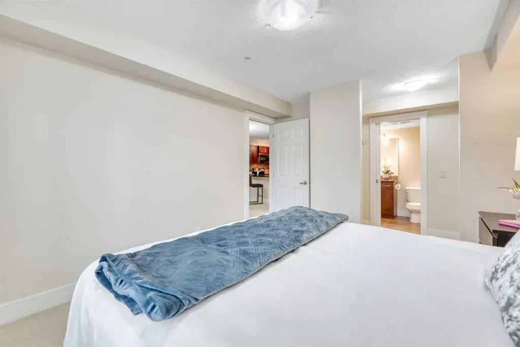 500 Rocky Vista Gardens NW #315