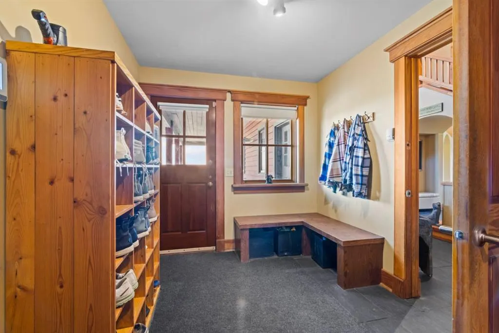 280195 Township Road 264