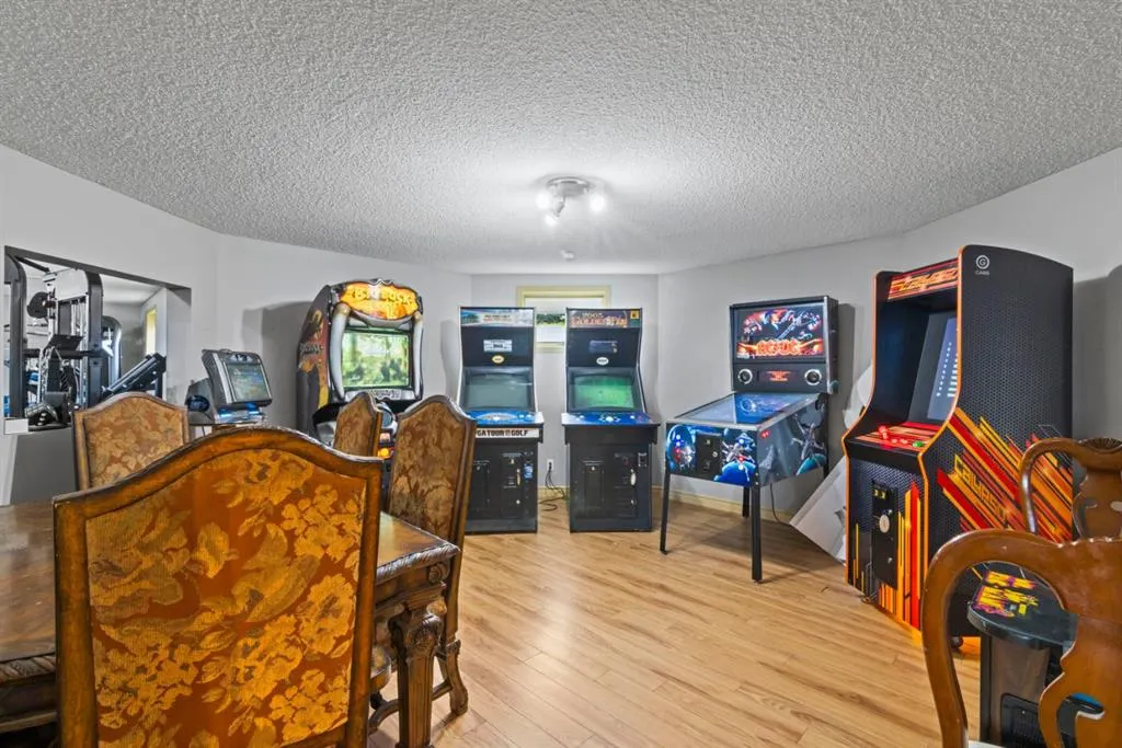 280195 Township Road 264