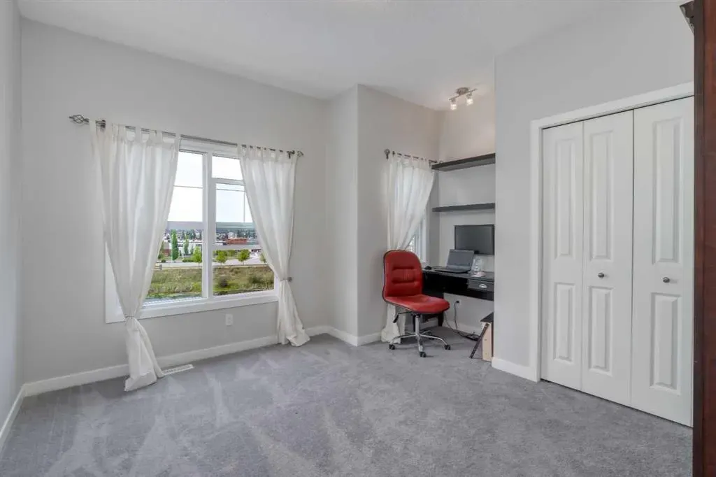 250 FIRESIDE View #309