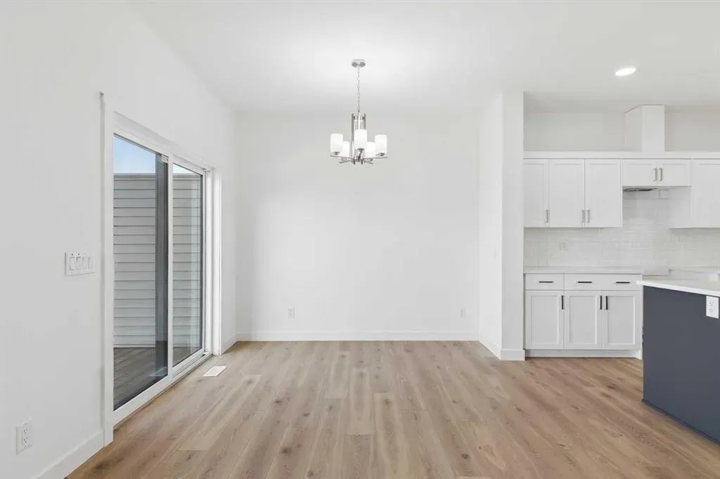 27 Heritage Point