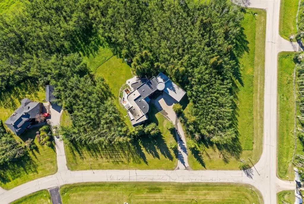 43 Westbluff Place