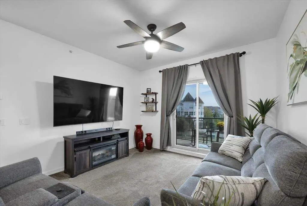 92 Crystal Shores #2408