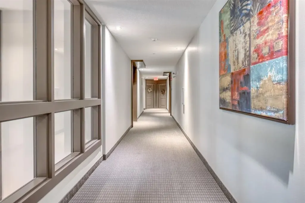 15 Sunset Square #2203