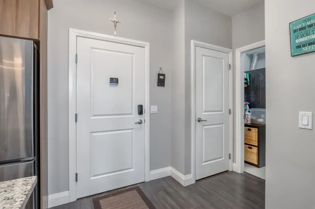15 Sunset Square #2203