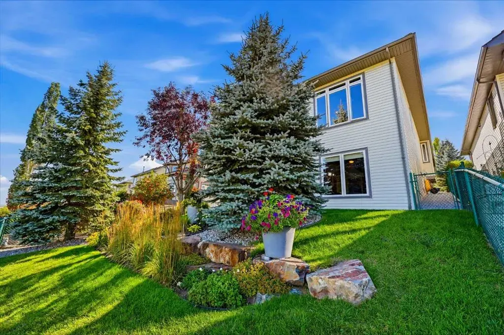 310 Gleneagles View