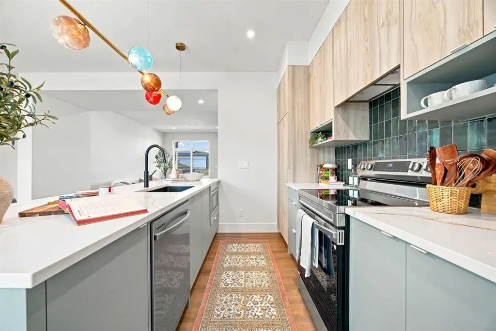 11 Tillotson Road