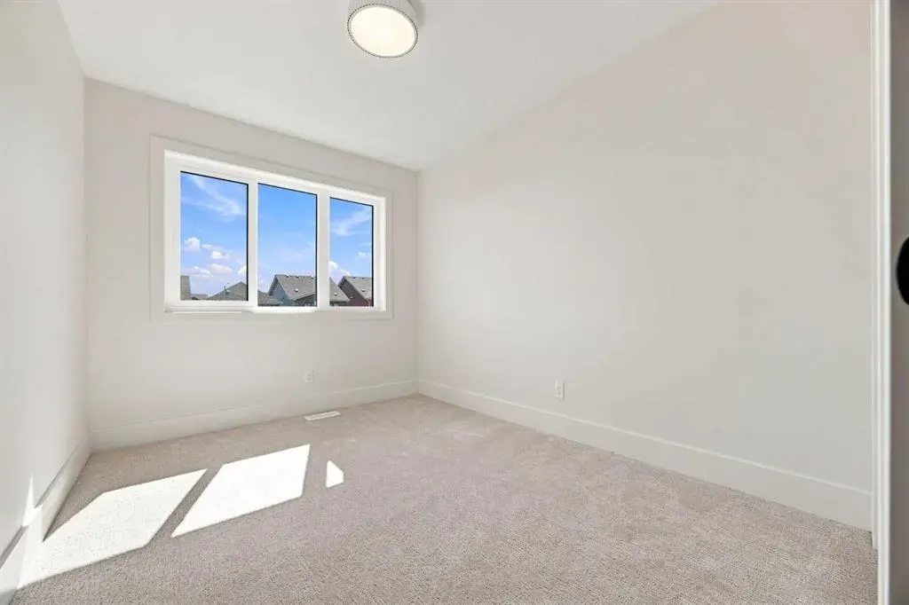 11 Tillotson Road