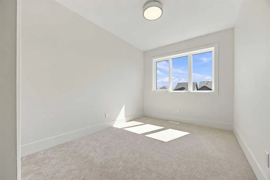 11 Tillotson Road
