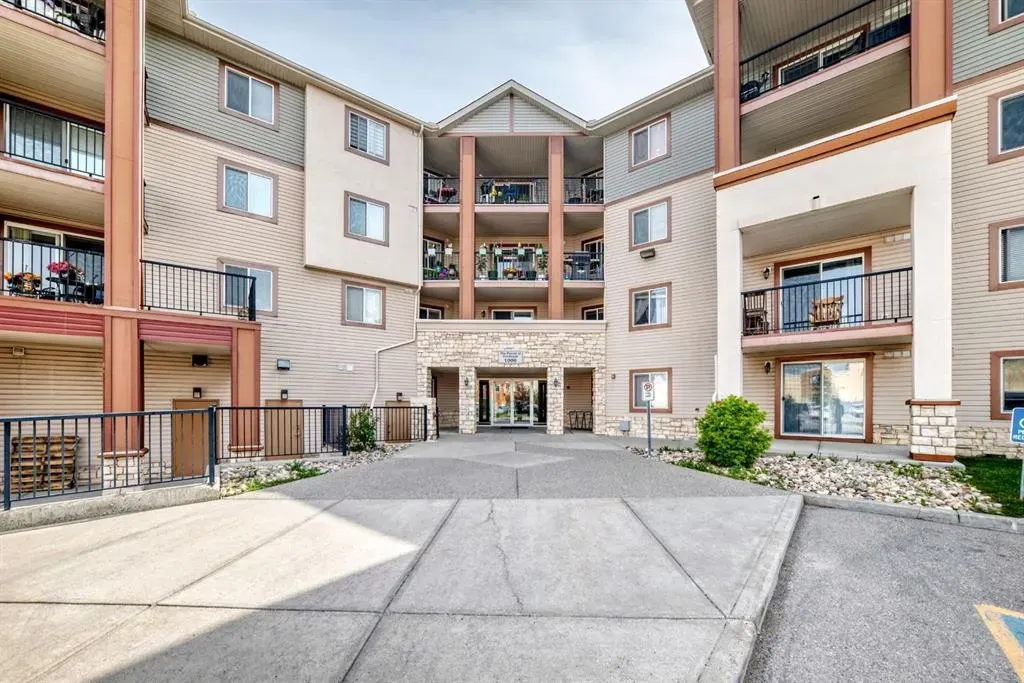 505 Railway Street W #1316