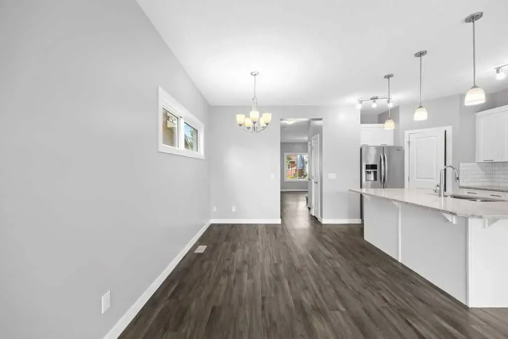 338 Fireside Boulevard