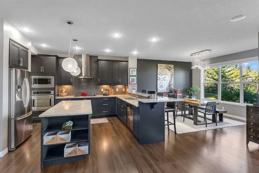 128 Ridge View Close