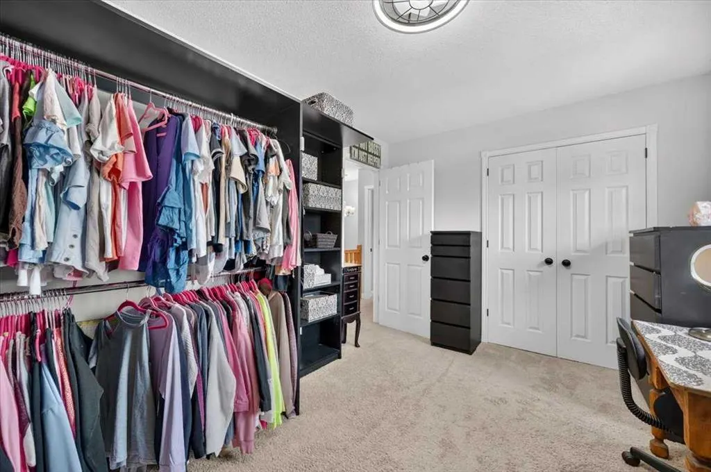 270055 Township Road 234A