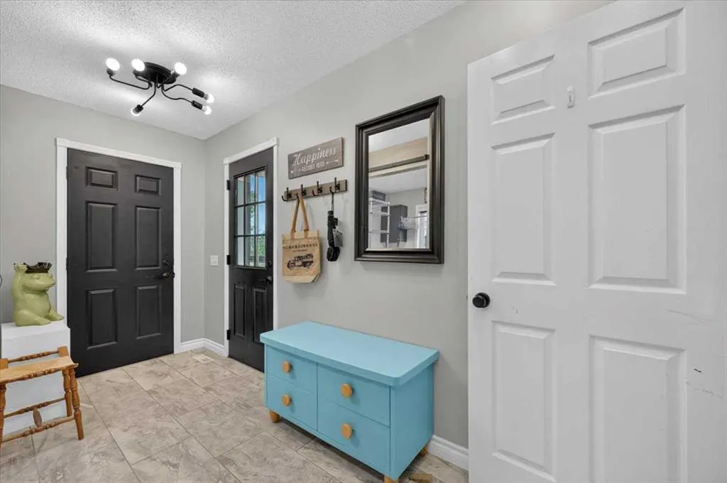 270055 Township Road 234A