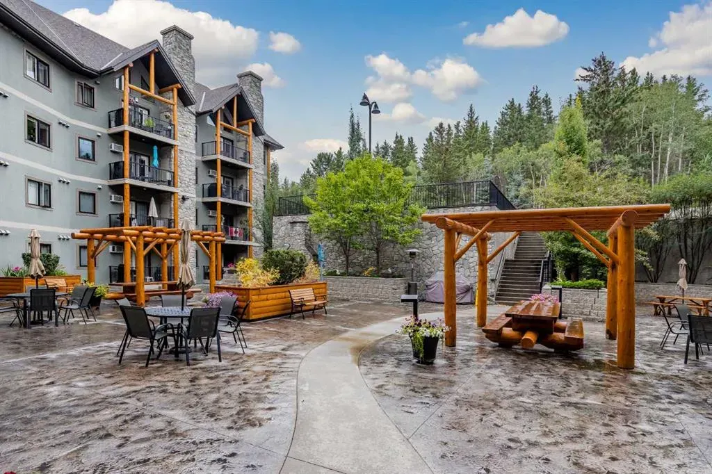 77 George Fox Trail #306