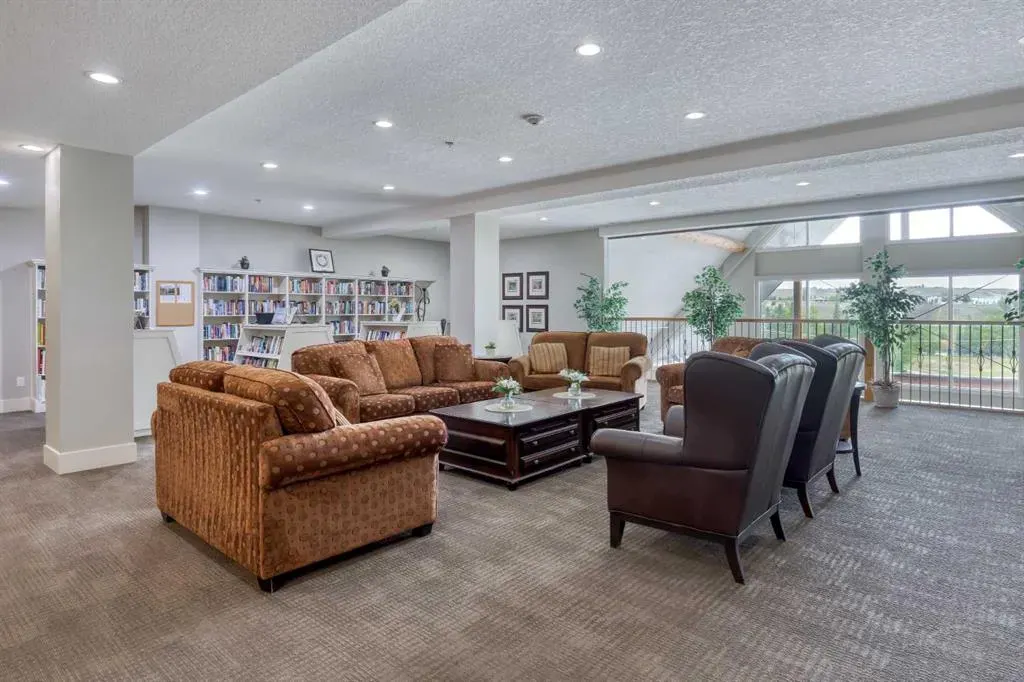77 George Fox Trail #306