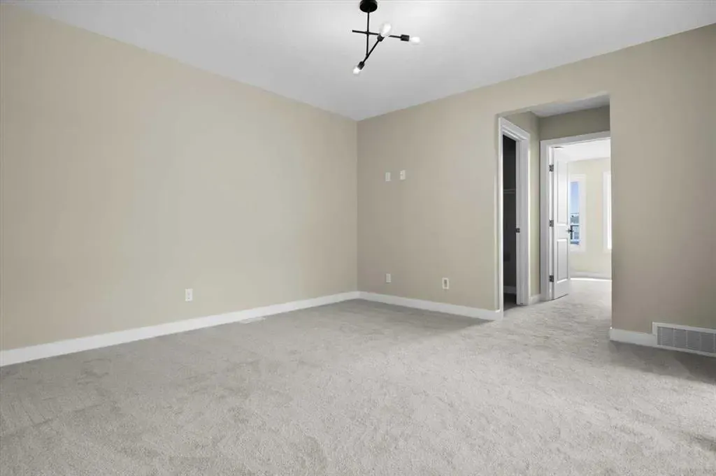 63 Agate Road