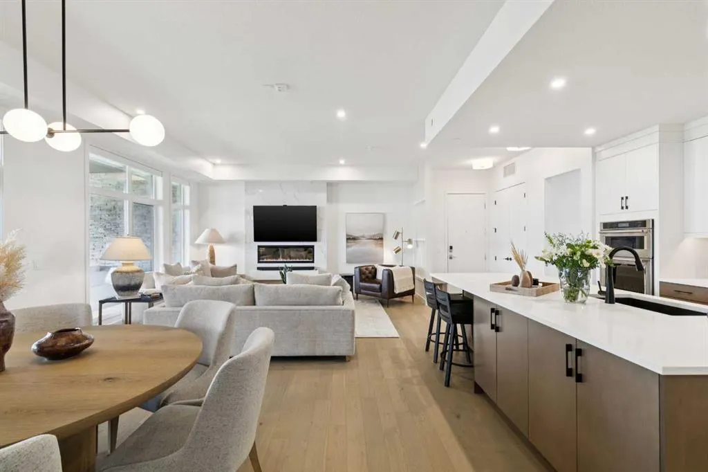 120 Marina Cove SE #301