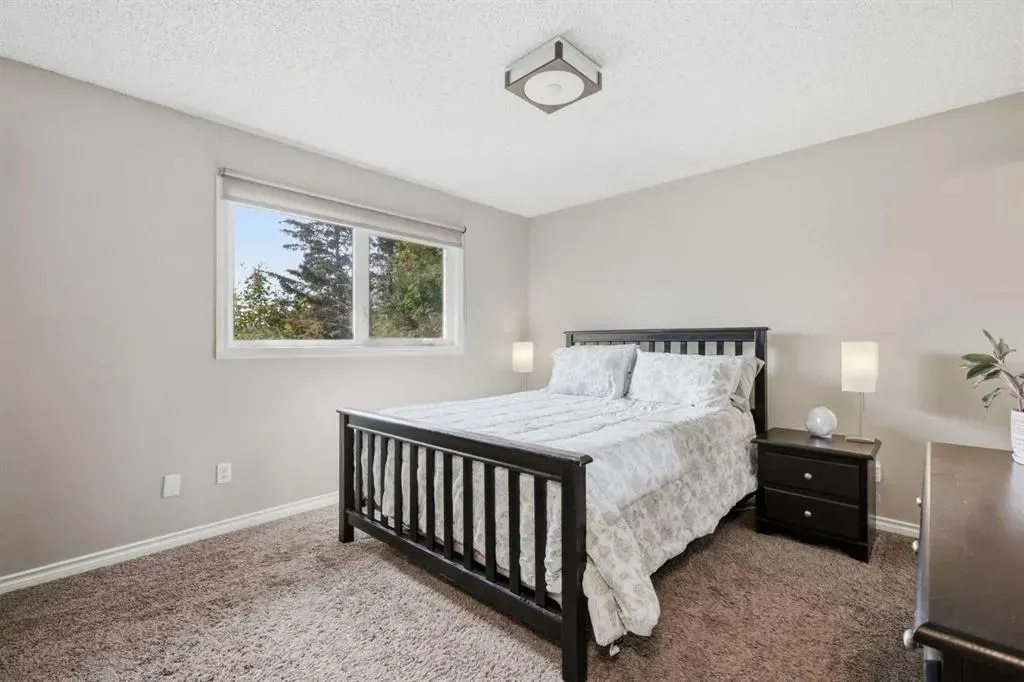 5 Glenwood Crescent