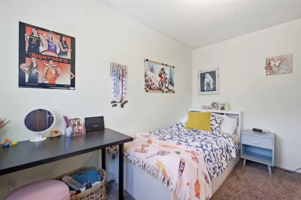 5 Glenwood Crescent
