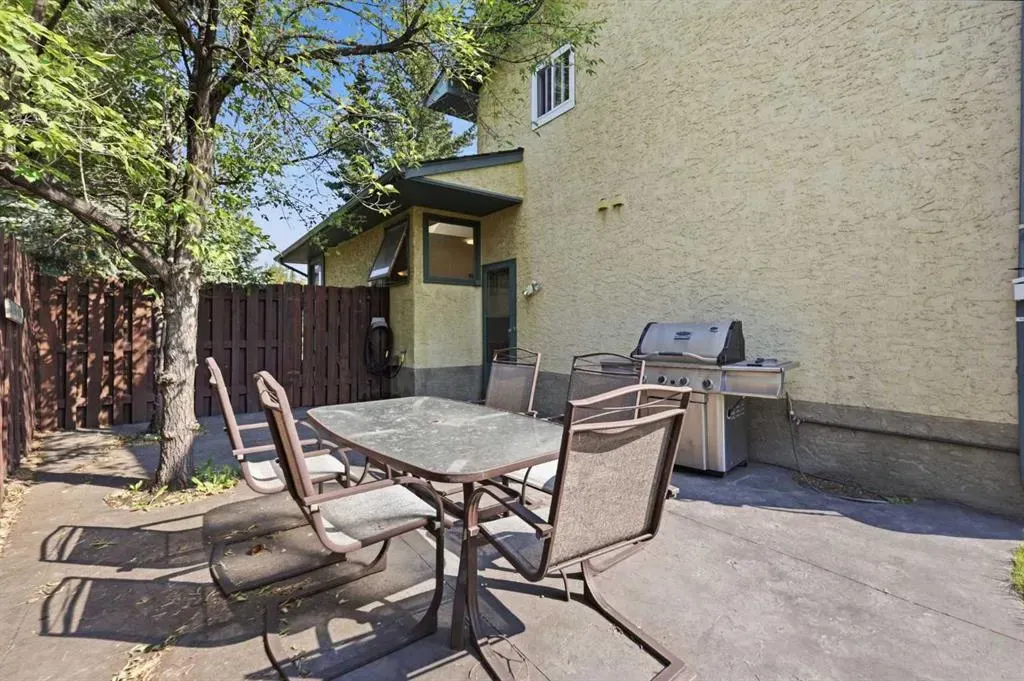 5 Glenwood Crescent