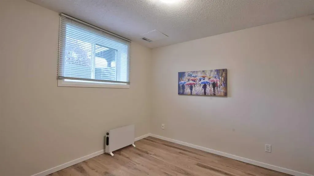 40 Vandoos Villas NW