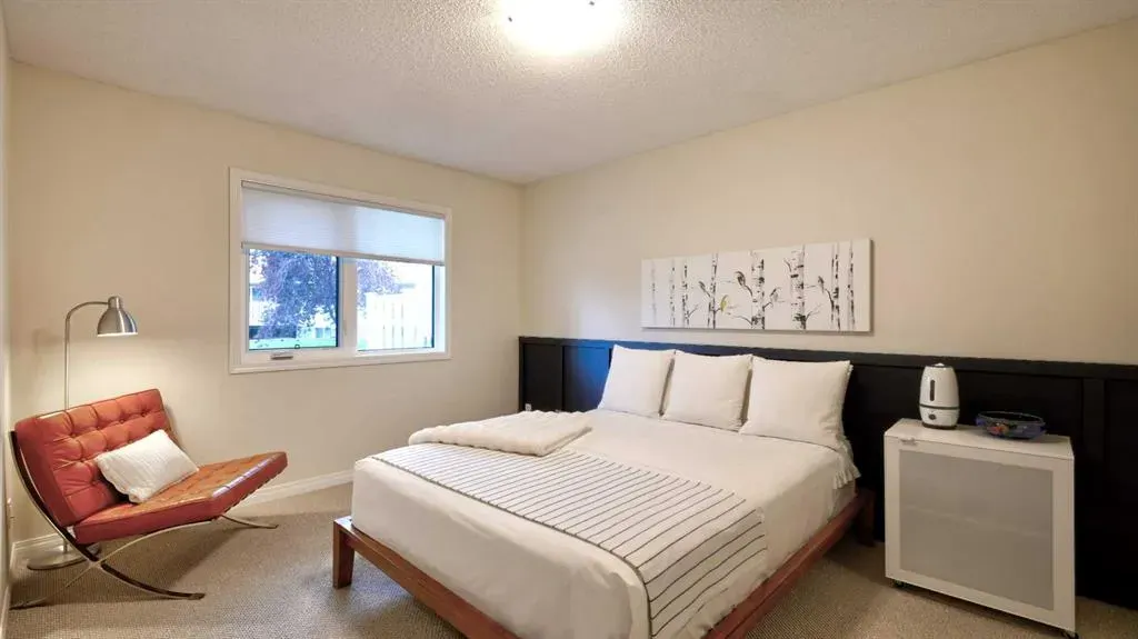 40 Vandoos Villas NW
