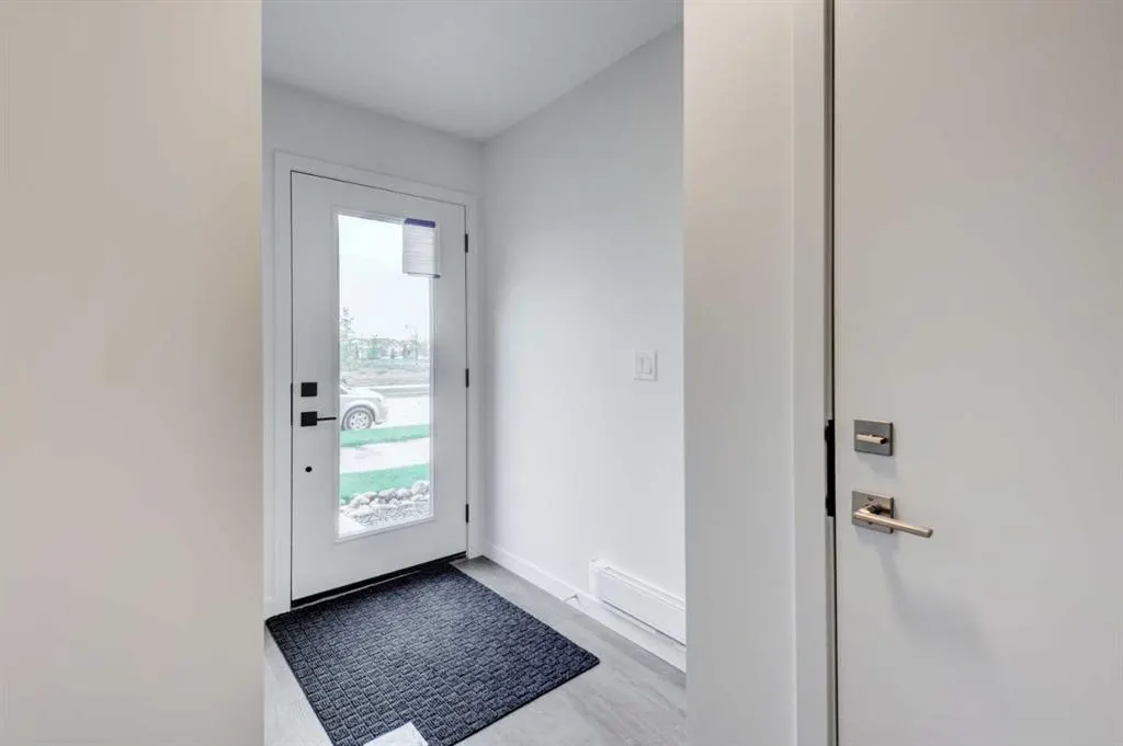 51 Mercado Lane SE