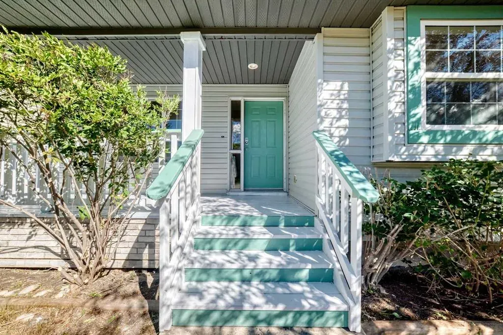 311 Robert Street SW