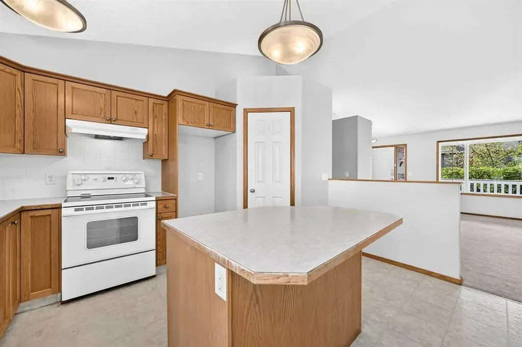311 Robert Street SW