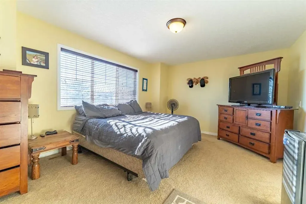 142 West Pointe Circle