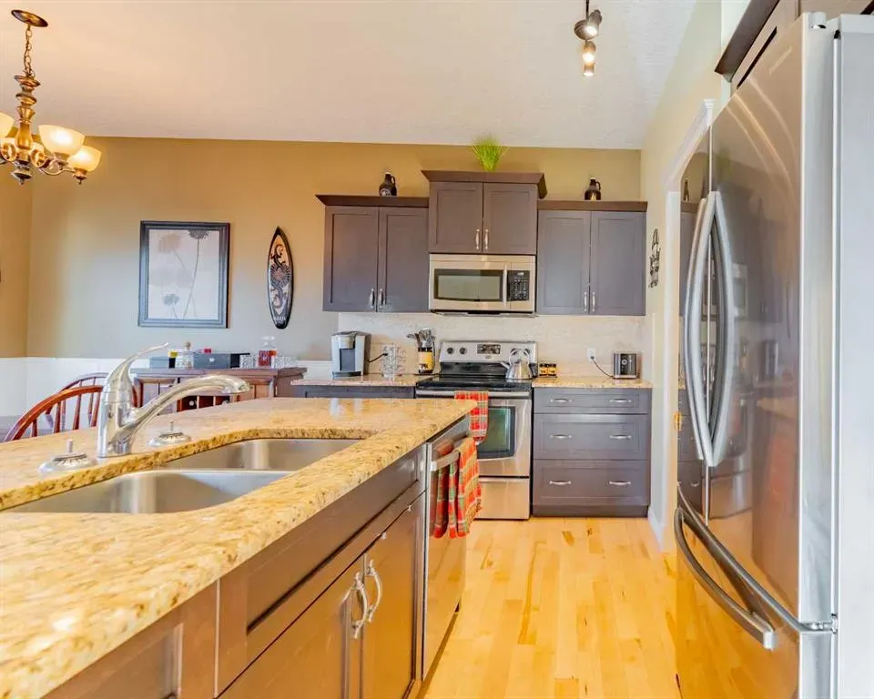 142 West Pointe Circle