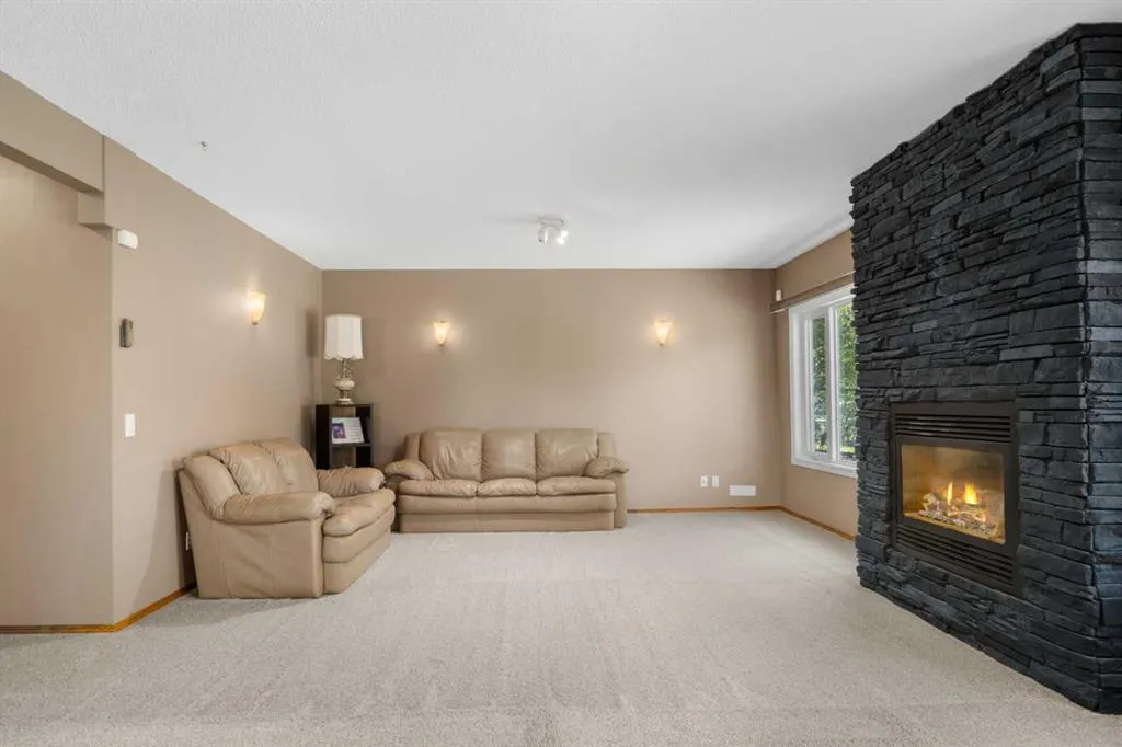 138 Gleneagles View